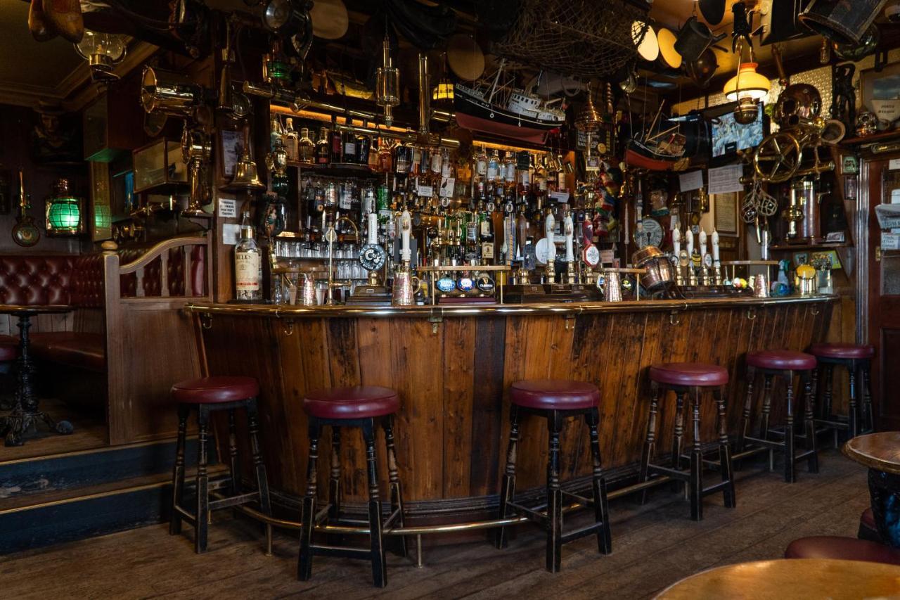 The Olde Ship Inn 锡豪西斯 外观 照片
